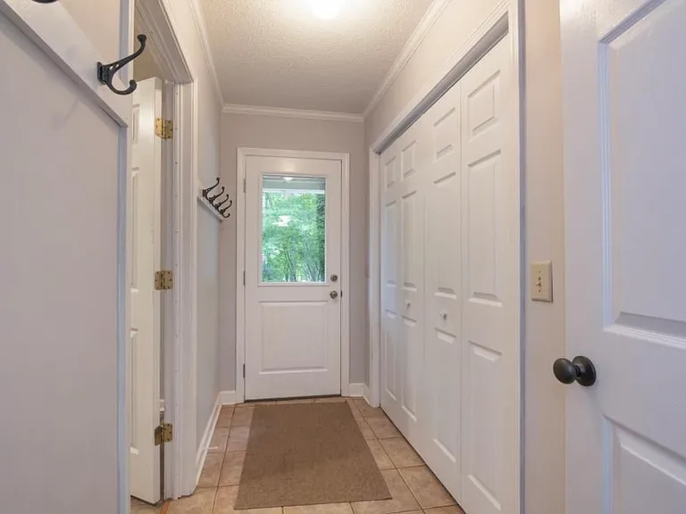 5059 Peach Mountain Cir — Photo 5