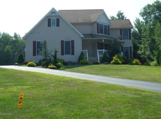 740 Laurel Dr, Jermyn, PA