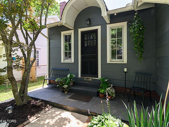 2nd image of 614 Radford Pl