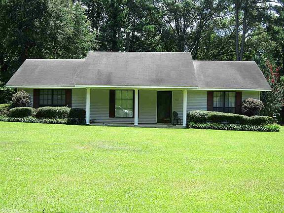 2nd image of 112 Lukes Country Ln