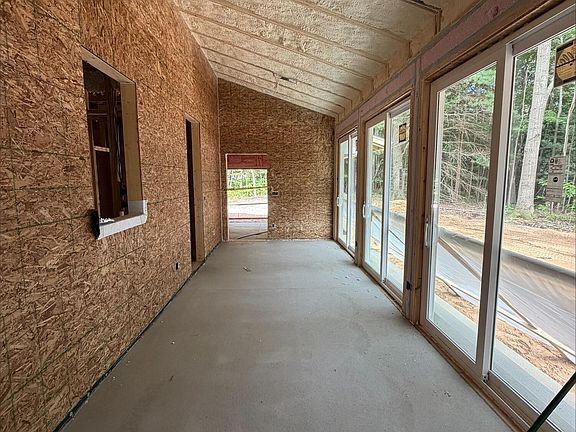 5th image of 76757 Wood Crest Ct