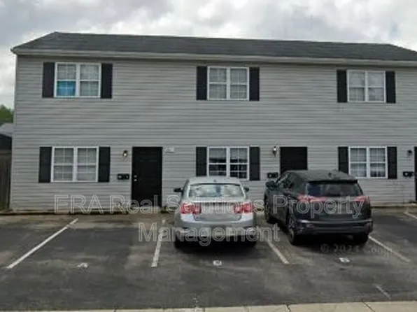 201 John St APT B, Hillsboro, OH 45133