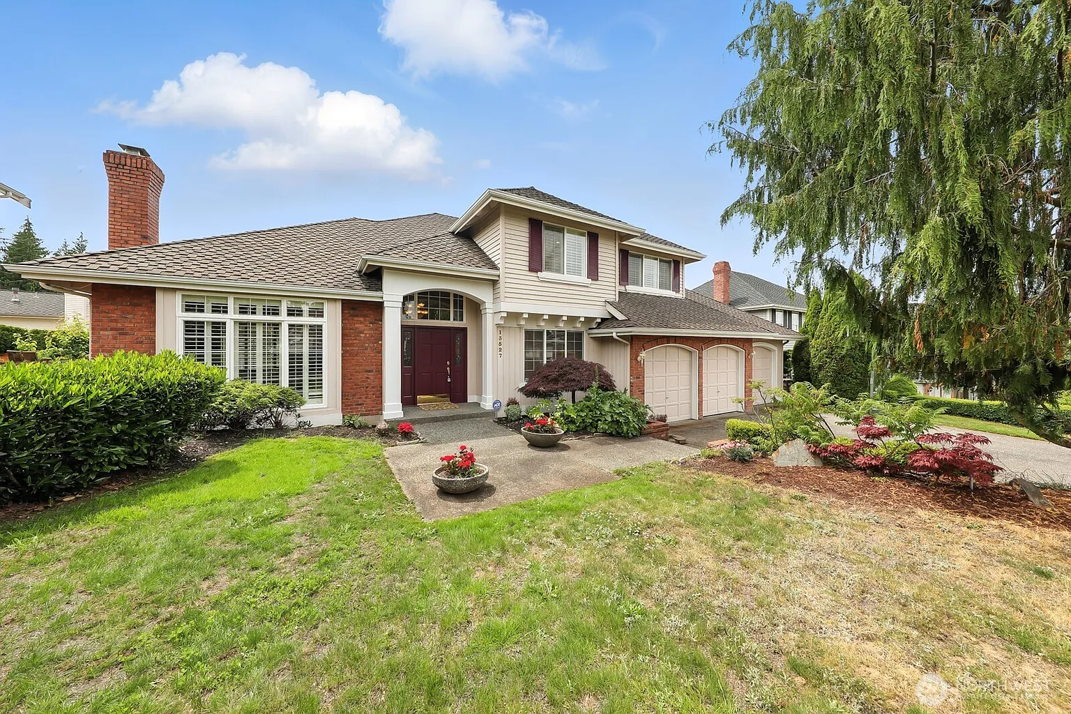 13527 42nd Avenue W photo 1