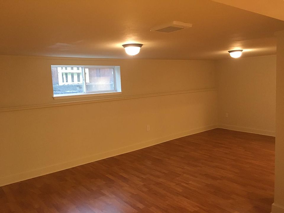 2nd image of 3969 SE Holgate Blvd
