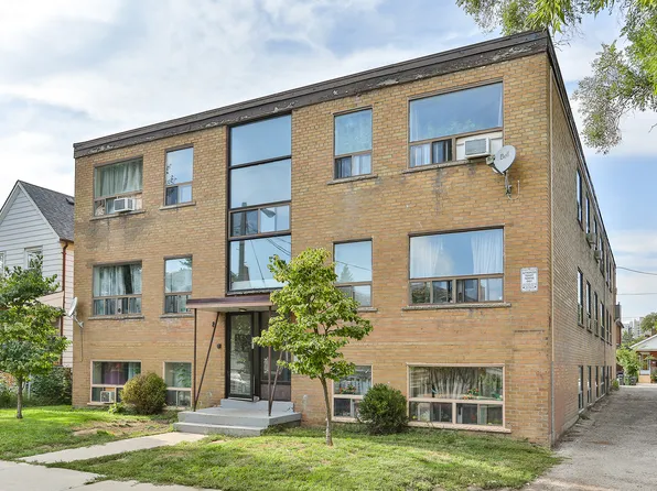 8 Hector Ave, Toronto, ON M6N 2M1