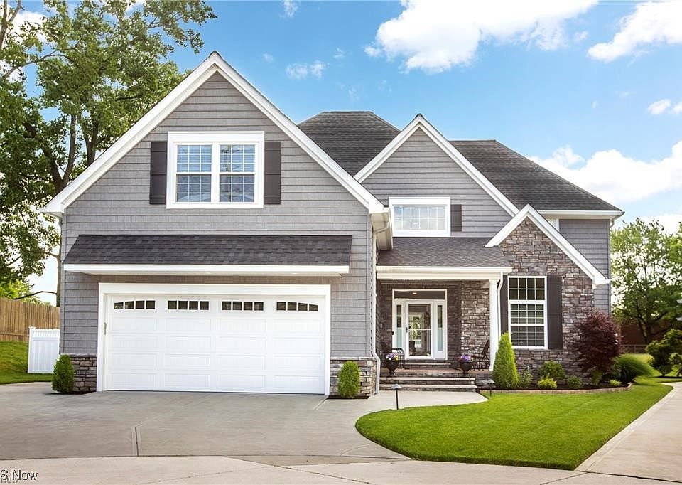 1st image of 829 Morewood Ct
