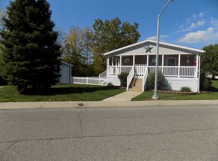 2219 Water Ridge Dr, Newport, MI 48166