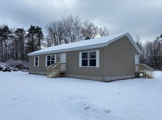 129 W 9th St, Morley, MI 49336