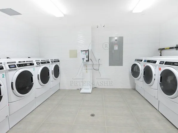 2183 3rd Avenue image 11 of 12