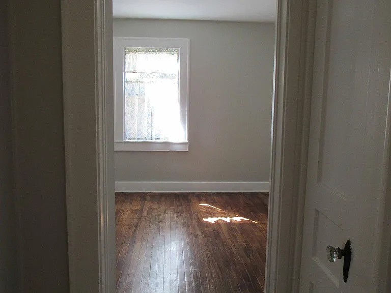 1401 Brown Ave — Photo 26