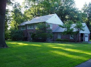 2317 Ridgewood Rd, Akron, OH 44313