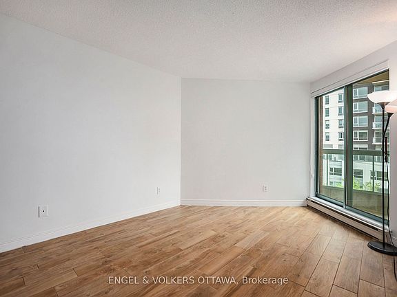 2nd image of 550 Cambridge St S #507