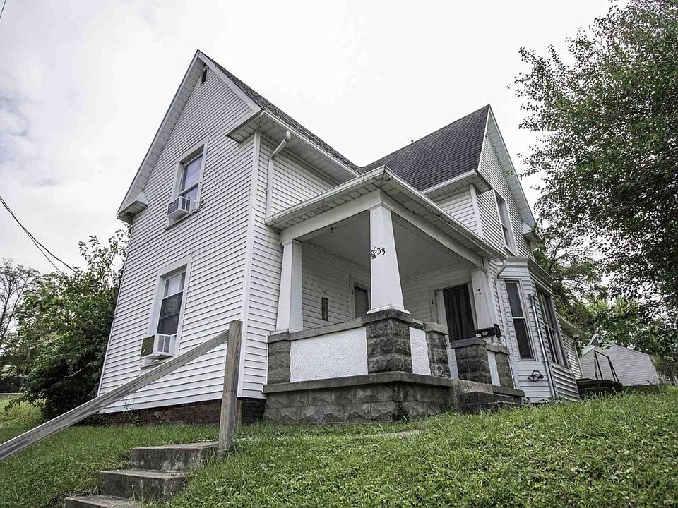 1st image of 1933 Salem St #1