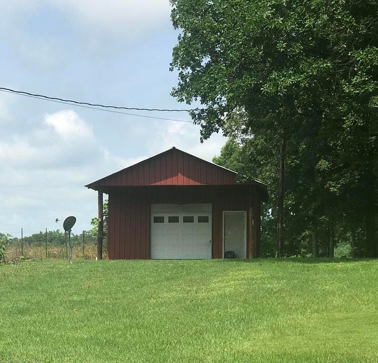 2nd image of 3973 Duncan Rd