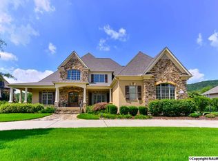 29 McMullen Ln SE, Gurley, AL 35748