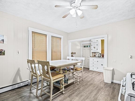 4th image of 81 River St #85