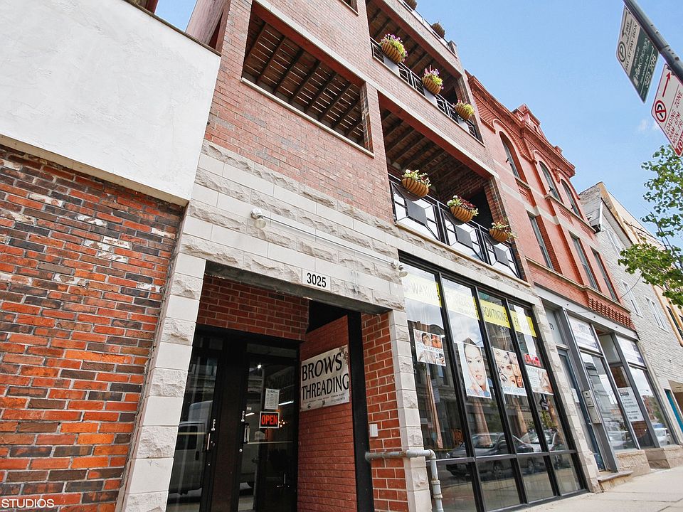 1st image of 3025 N Lincoln Ave #4
