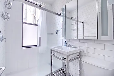 Rented by Urbane Brokerage