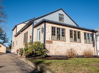 370 Broadway, Raynham, MA 02767