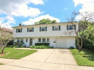 2464 Florin Ct, Bellmore, NY 11710
