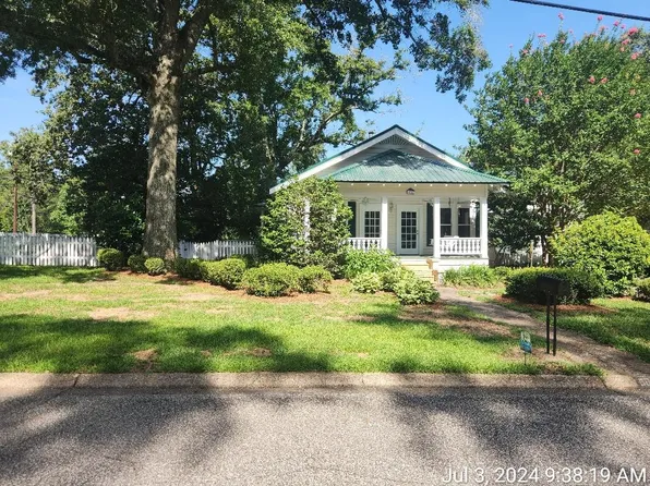 501 Montezuma Ave, Dothan, AL 36303
