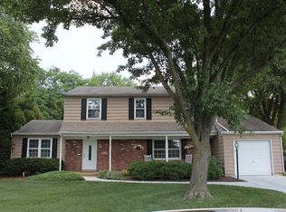 11 Coachmans Dr, Bordentown, NJ 08505