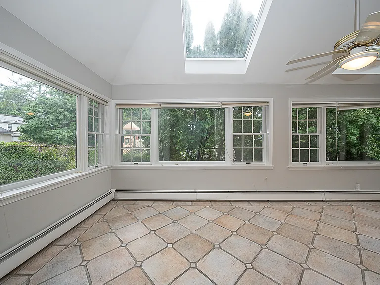 212 Elm Ter #1 — Photo 31