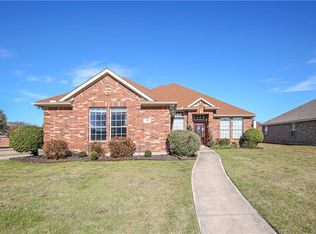 110 Waterview Pkwy, Red Oak, TX 75154