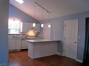 2nd image of 2001 Pettis Dr