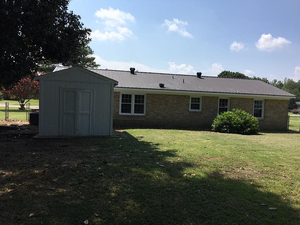 Large fenced in back yard