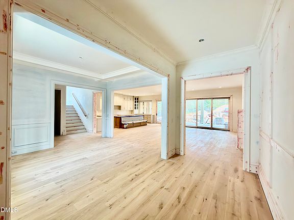 5th image of 1718 Piccadilly Ln