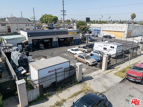 5th image of 6556 S Western Ave