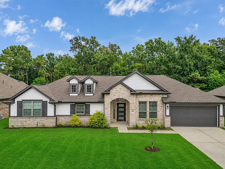8510 Amber Bend Dr — Photo 5