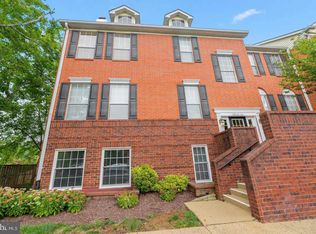 674 Gateway Dr SE UNIT 701, Leesburg, VA 20175