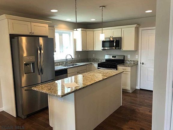 5th image of 209 Rosehill Dr