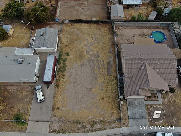 3rd image of 5033 W Orangewood Ave Lot 1