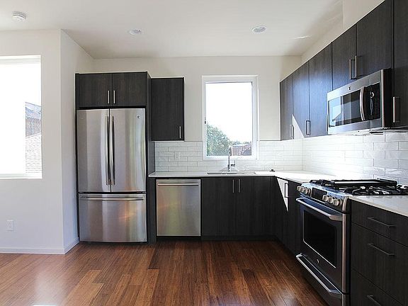 4th image of 6027 22nd Ave NW