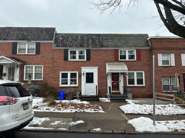 2241 Adrian St, Harrisburg, PA 17104