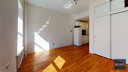 Rented by Bond New York