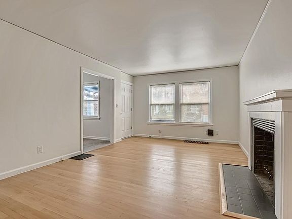 4th image of 451 NE Sumner St