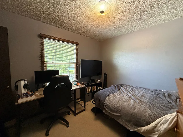 21 Highland Dr — Photo 8