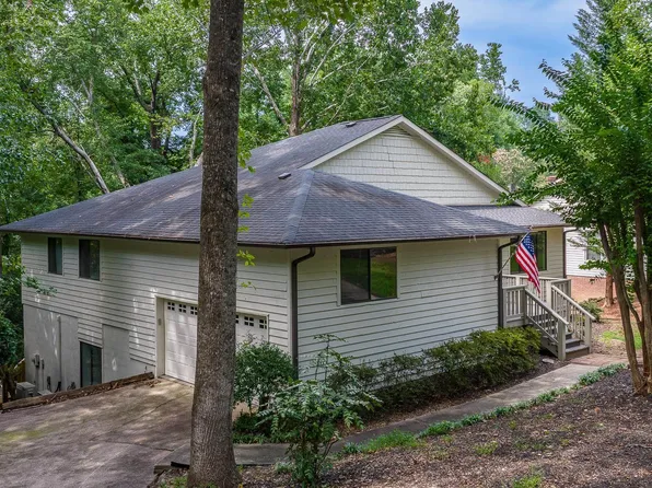 16 Hoppin John Ln, Taylors, SC 29687