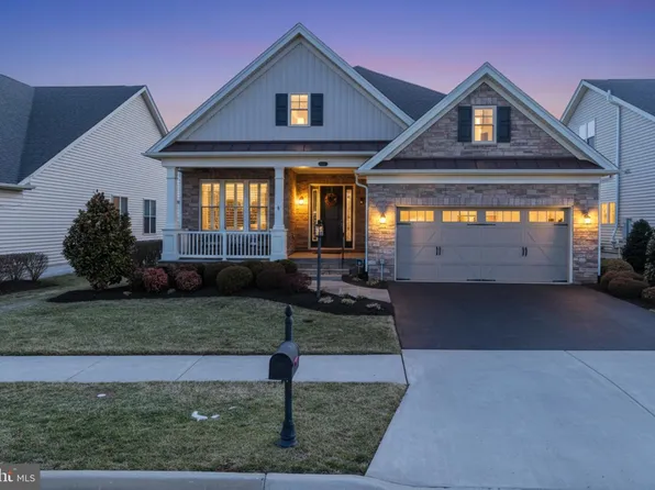 6061 Trotters Point Ln, Gainesville, VA 20155