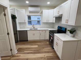 107 Columbia Tpke #4, Rensselaer, NY 12144