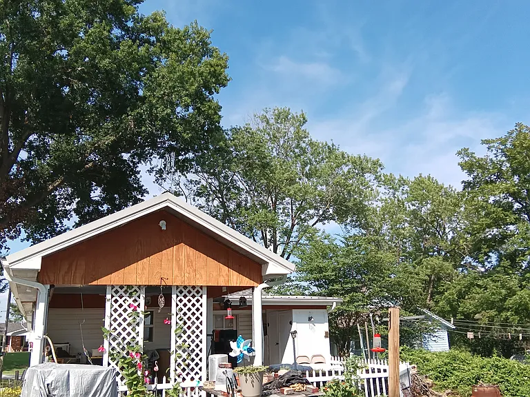 483 Oak St — Photo 11