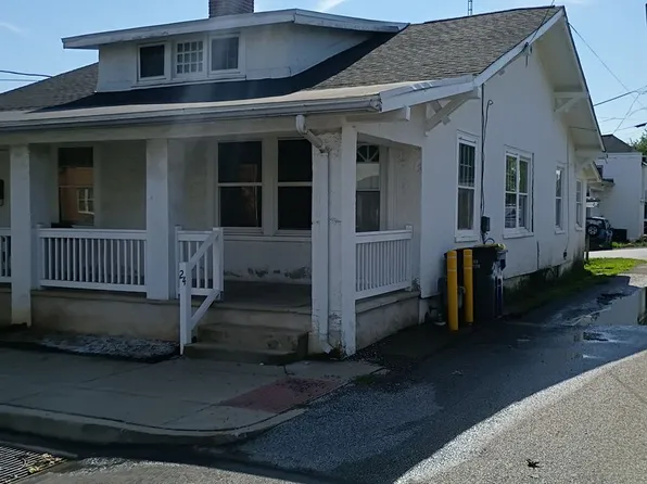24 N Diamond St, York, PA 17404