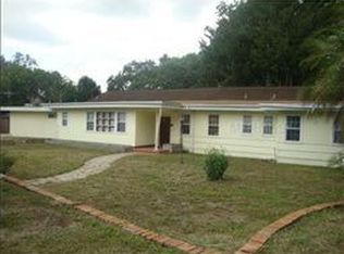 12715 Noreast Lake Dr, Tampa, FL 33612