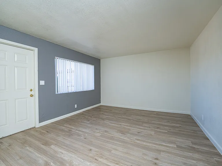 Vista Del Prado Apartments — Photo 5