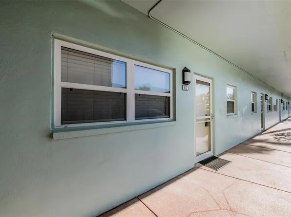 7 Dunoon Pl APT 102, Dunedin, FL 34698
