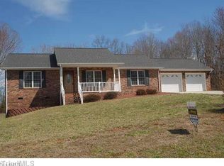 104 White Pine Dr, Stoneville, NC 27048